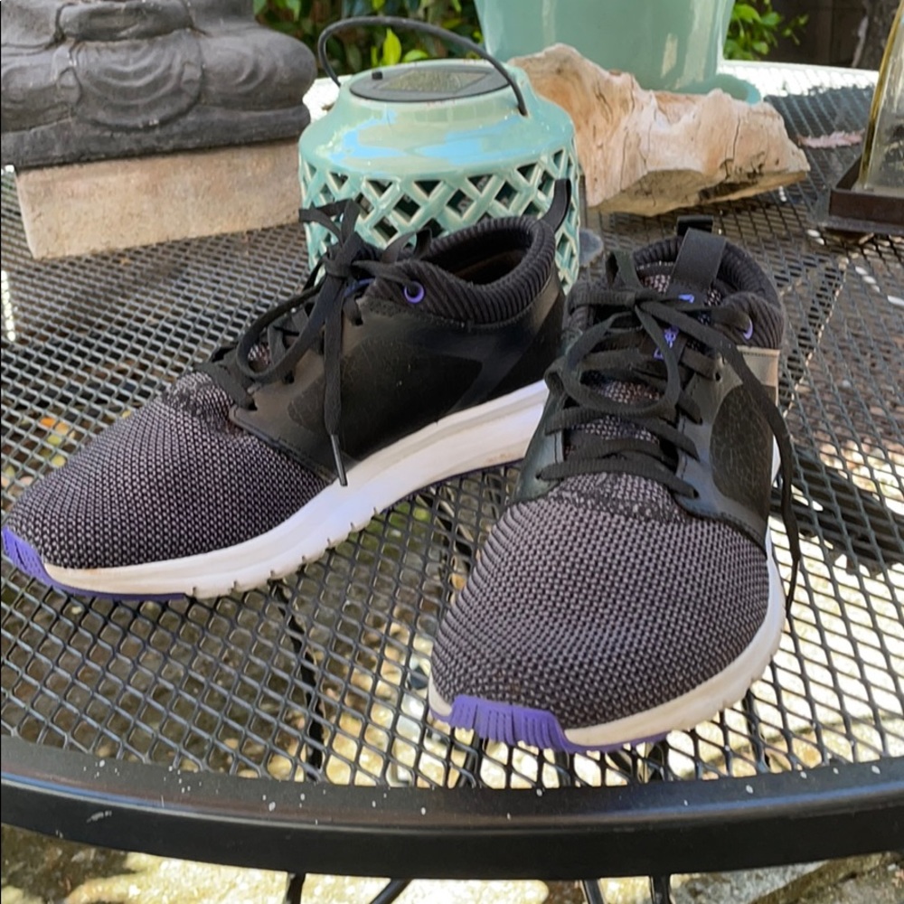 Reebok Women's Print Athlux 8.5